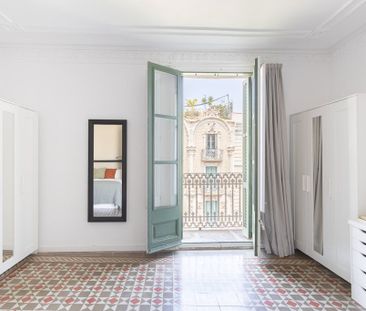 Carrer de Bailèn, Barcelona, Catalonia 08010 - Photo 6