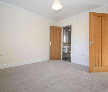 Kingsway, Mildenhall, IP28 - Photo 5