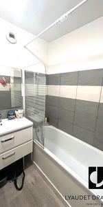 Location Appartement 3 pièces 71m² - Photo 4