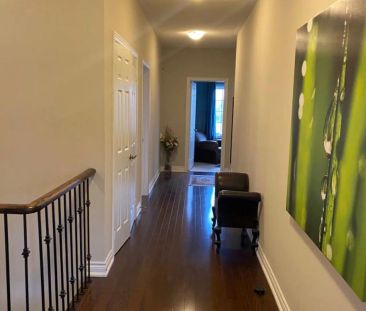 40 Augustine Avenue #Main - Photo 5