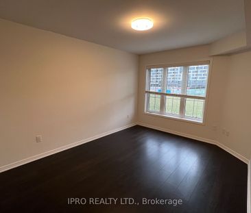 Condo Townhouse For Lease | W8132604 - Photo 5