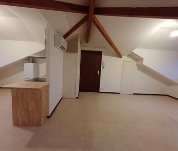 Location Appartement 3 pièces 58m² MILLAU 12100 - Photo 4