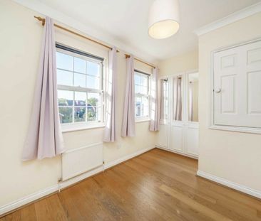 Rotherhithe Street - Photo 6