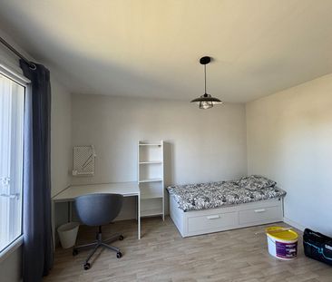 Location Appartement 1 pièce 23m² RENNES 35700 - Photo 2