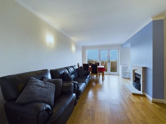 3 bedroom house to rent - Photo 1