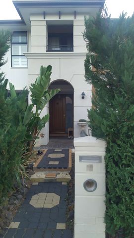 Melton South - Photo 3