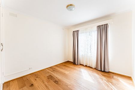3/69 Lincoln Road, Essendon VIC 3040 - Photo 4