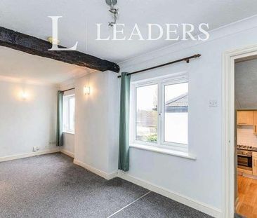 Deansfield Court, West Lane, Hayling Island, PO11 - Photo 2