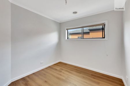 3/137 Anderson Road, Sunshine VIC 3020 - Townhouse For Rent | Domain - Photo 3