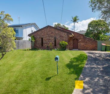 26 Crinum Crescent, Southport QLD 4215 - House For Rent | Domain - Photo 2