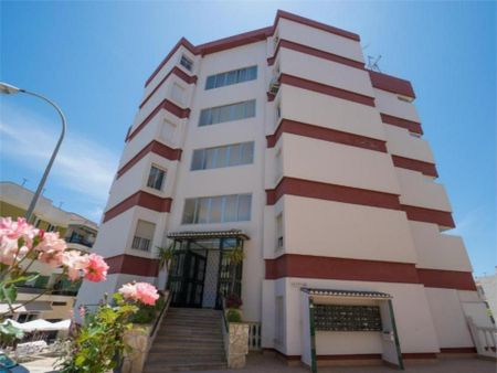 Piso de alquiler en Calle Antonio Millón, 3, Centro - Photo 2