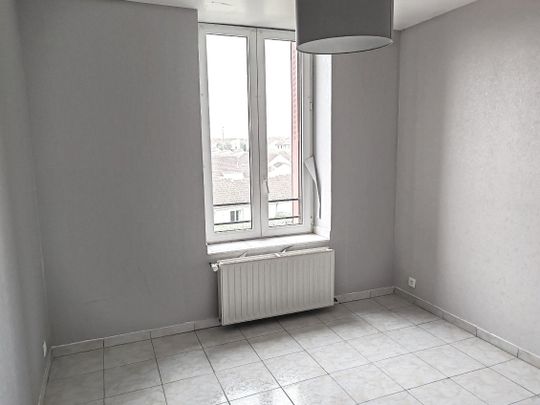 Appartement à louer à CONFLANS EN JARNISY - Photo 1