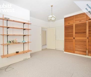 4 bedroom detached bungalow to rent - Photo 4