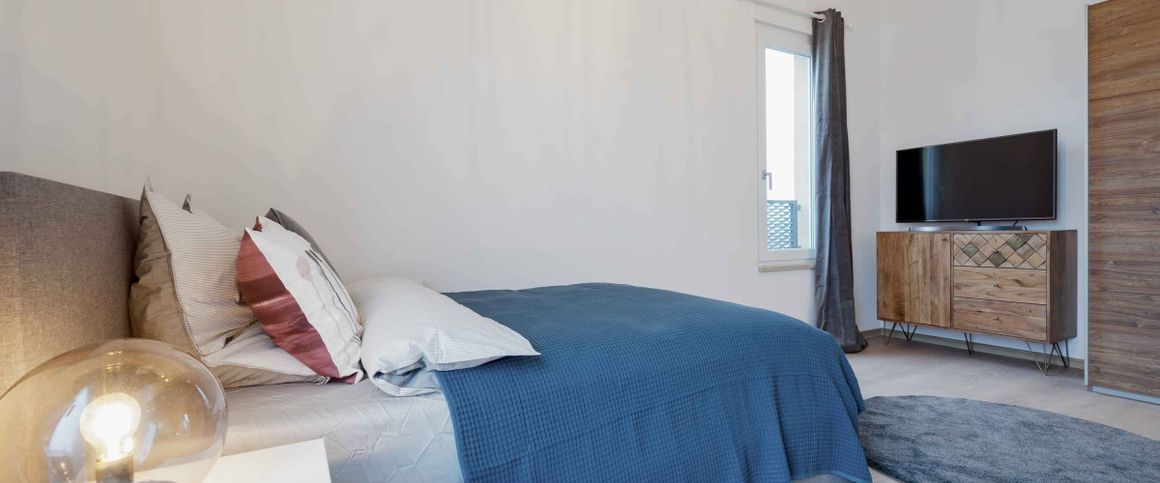 Room in Bernhard-Weiß-Straße, Berlin for 92 m² with 5 bedrooms - Foto 1