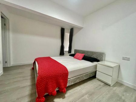 1 bedroom house of multiple occupation to rent - Photo 4