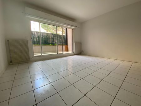 « LES ANGLES - APPARTEMENT T2 47.26M² AVEC TERRASSE » - Photo 4