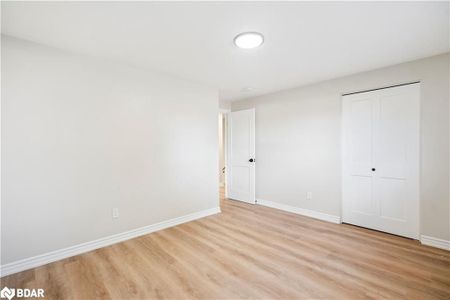 For Lease - 10 Sycamore Street Unit# Main, Hamilton, Ontario - Photo 2