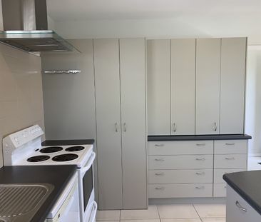 3 Bedrooms Plus in Avonhead. - Photo 6