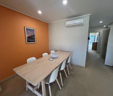 Furnished Beachside Apartment in a Convenient Coastal Location - Photo 2