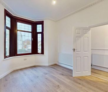 4 bedroom terraced house to rent - Photo 4