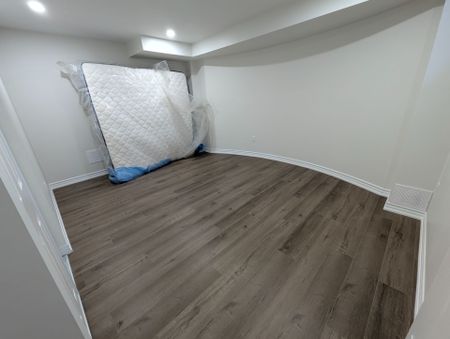 For Lease - 41 Morley Crescent Unit# Bsmt, Whitby, Ontario - Photo 2