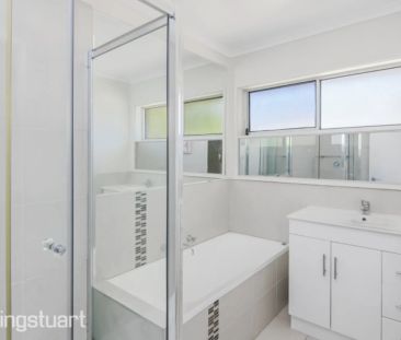 Move in and enjoy.. - Photo 2