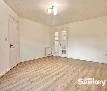 3 bedroom semi-detached house to rent - Photo 2