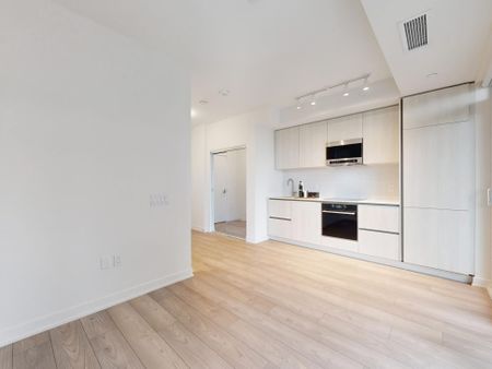 For Lease - 110 Broadway Avenue Unit# 1408, Toronto, Ontario - Photo 3