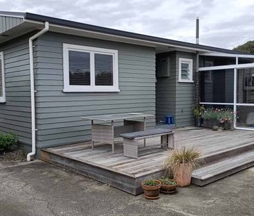 RICHMOND - 3 BEDROOMS - Photo 2