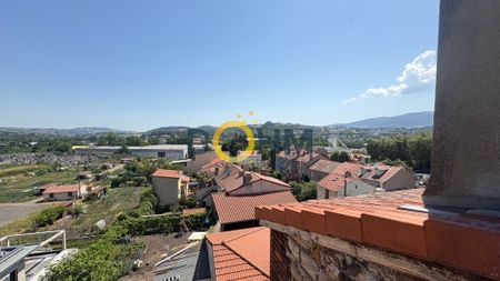 Exclusivité / Saint-Étienne Zenith Duplex F3 Rénové cuisine équipée disponible de suite. - Photo 4