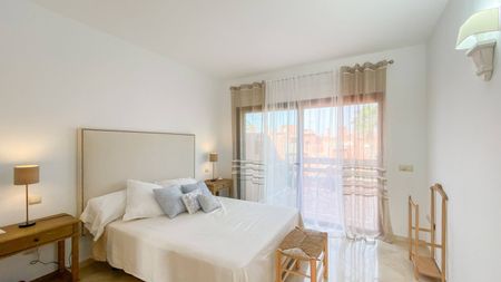 Atico en alquiler en Las Chapas, Marbella - Photo 5