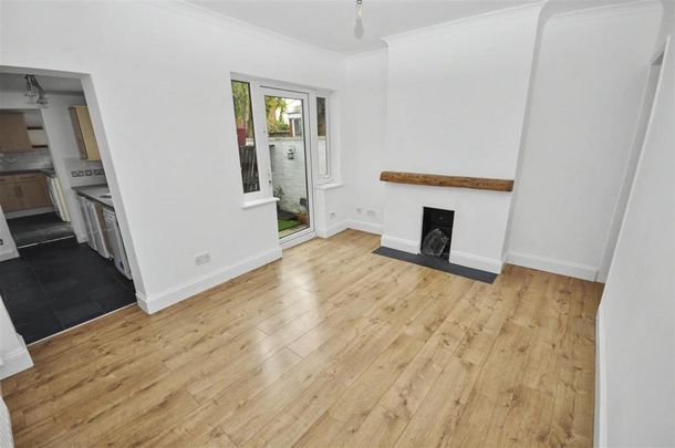 2 bedroom house to rent - Photo 1