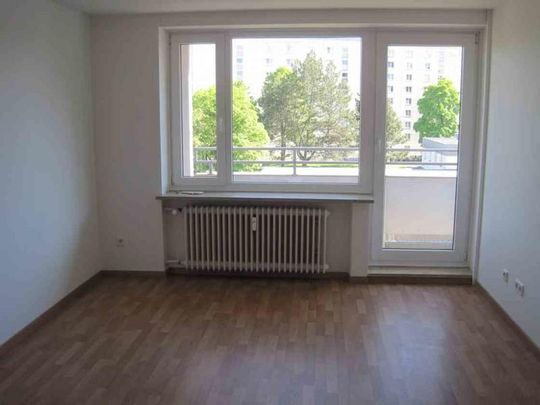 Attraktive 2-Zimmer-Wohnung mit Balkon sucht Nachmieter! - Photo 1