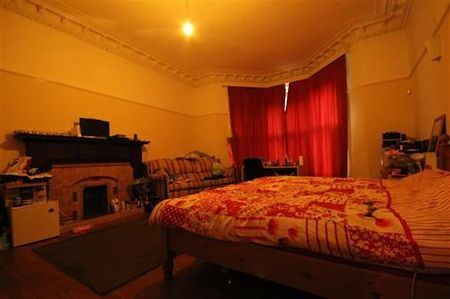 Granville Road South, Jesmond - Photo 2