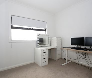 Modern Living at Thomastown - Photo 5