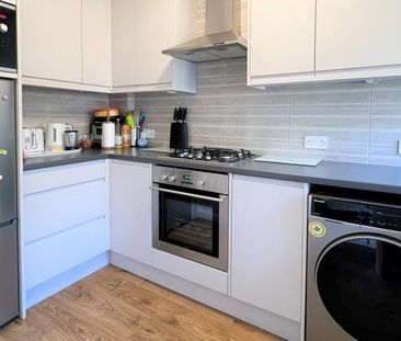 2 bedroom terraced house to rent - Photo 6