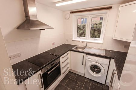 1 bedroom apartment to rent - Photo 3