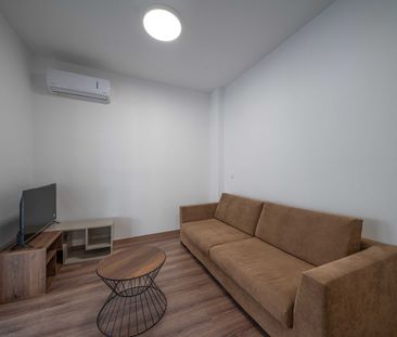 Διαμέρισμα για ενοικίαση Αγία Σοφία - Μανιάτικα (Ταμπούρια – Αγία Σ... - Photo 1
