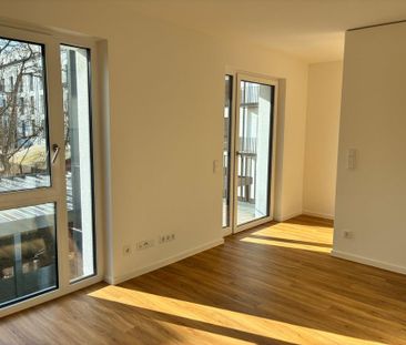 Neubau // Erstbezug // 1-Zimmer-Wohnung mit Einbauküche und Balkon - Photo 3
