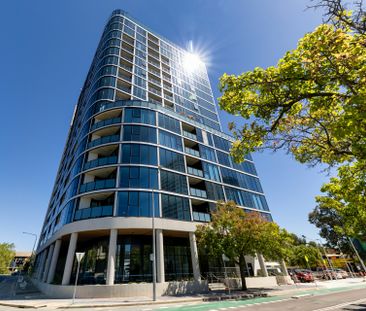 Brand New Living at "The Shard" - Modern Style and Ultimate Conveni... - Photo 3