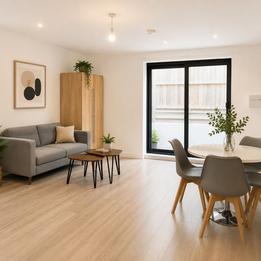 1 Bed Flat, Stamford Hill, N16 - Photo 1
