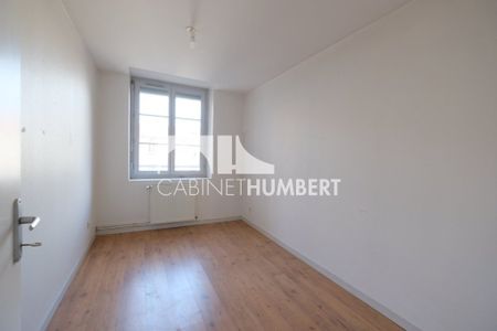 Location Appartement 3 pièces 50m² ST ETIENNE 42000 - Photo 4
