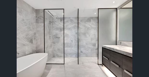 Luxury Living in the Heart of Hawksburn Village - Photo 1