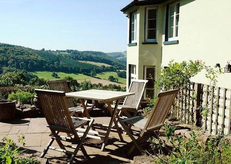 1 bedroom semi-detached house to rent - Photo 2