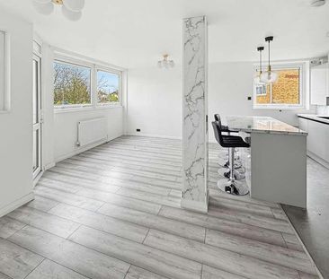 Whittingham Avenue, Southend-on-sea, Ss, SS2 - Photo 6