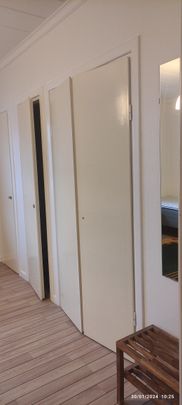 Skogsrydsgatan, Västra Frölunda - Photo 1