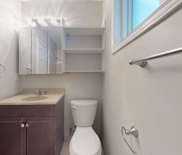For Lease - 34 Orton Park Road, Toronto, Ontario - Photo 5