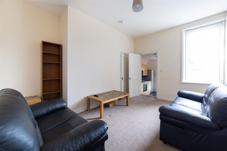 4 bed maisonette to rent in Simonside Terrace, Newcastle Upon Tyne, NE6 - Photo 2