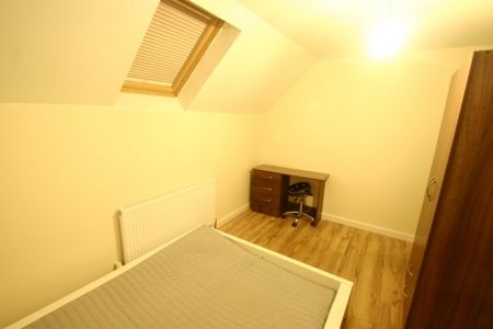 7 Bed - **bills Included** Chelsea Grove, Fenham, Newcastle Upon Tyne - Photo 5