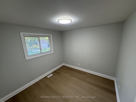 For Lease - 41 Maclaren Avenue Unit# UPPER, Barrie, Ontario - Photo 3